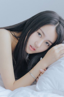 喜爱夜蒲2大尺度吃乳